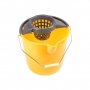 SECCHIO IN PLASTICA TONDO DA 12 LITRI GIALLO CON STRIZZATORE GRIGIO - LINEA SUN